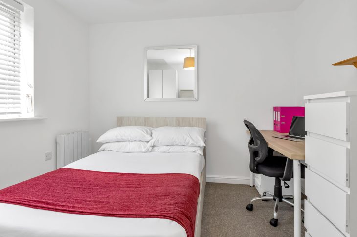Flat 1 5 Goods Yard Close
