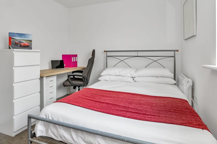 Flat 1 5 Goods Yard Close