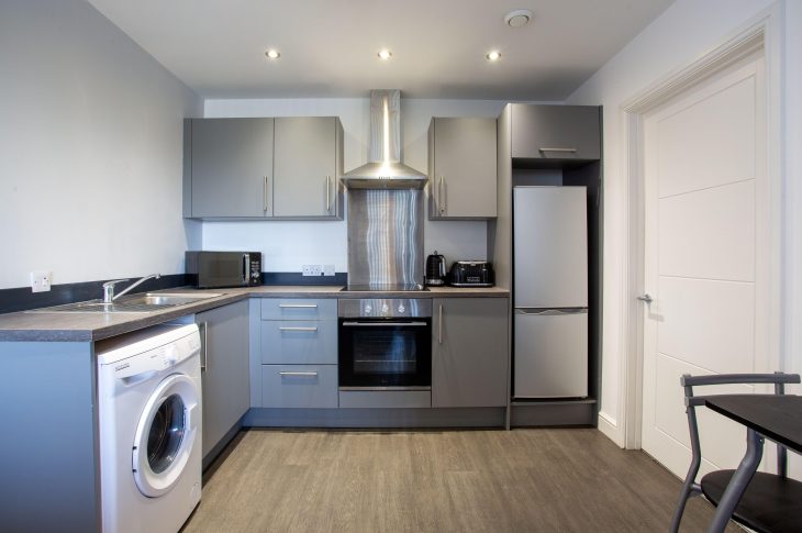 Flat 1, 2 White Ridge Court