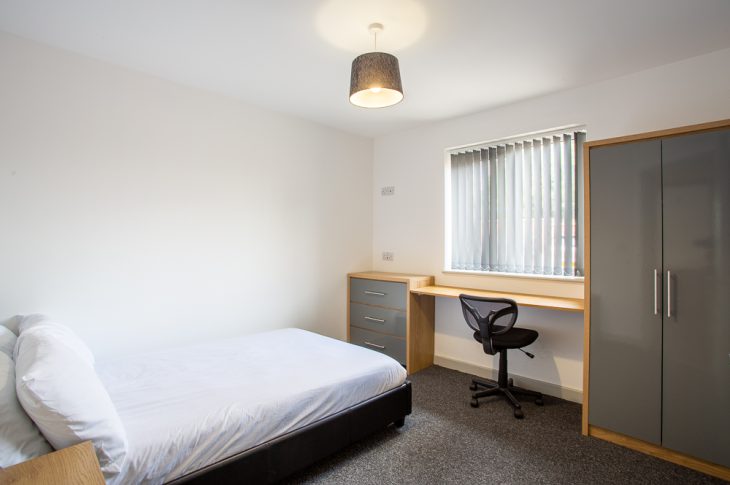 Flat 1, 3 White Ridge Court