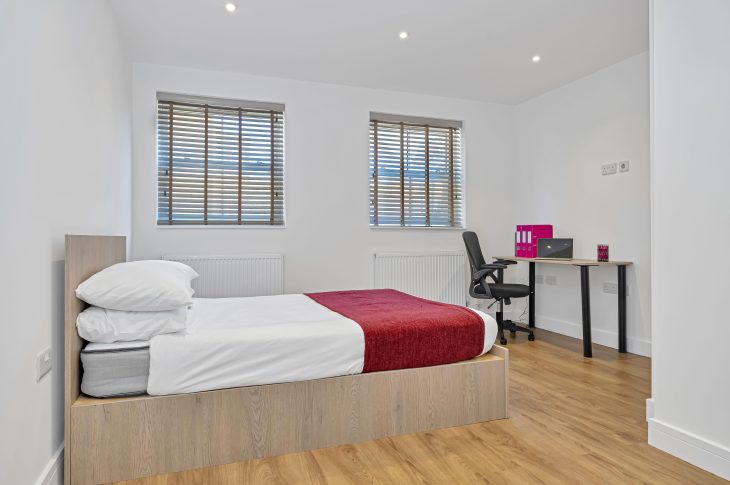 Flat 2, 45 Park Road