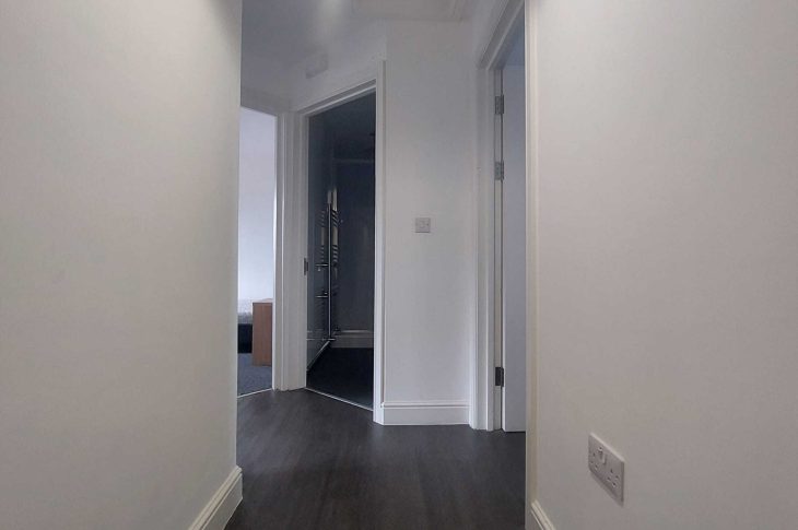 Flat 3, 3 White Ridge Court