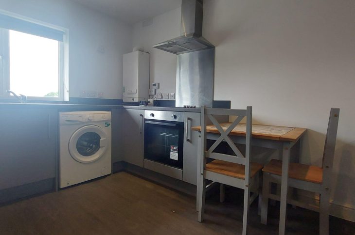 Flat 3, 3 White Ridge Court