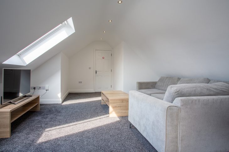 Flat 4, 17B Burleigh Road