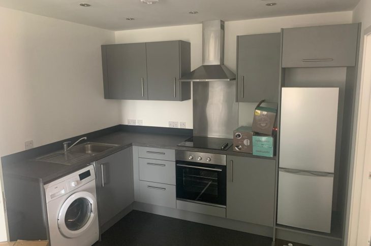 Flat 4, 2 White Ridge Court