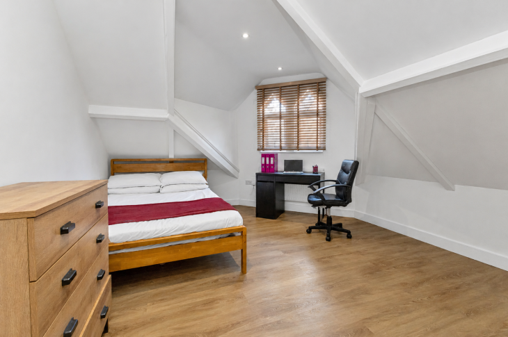 Flat 6, 45 Park Road