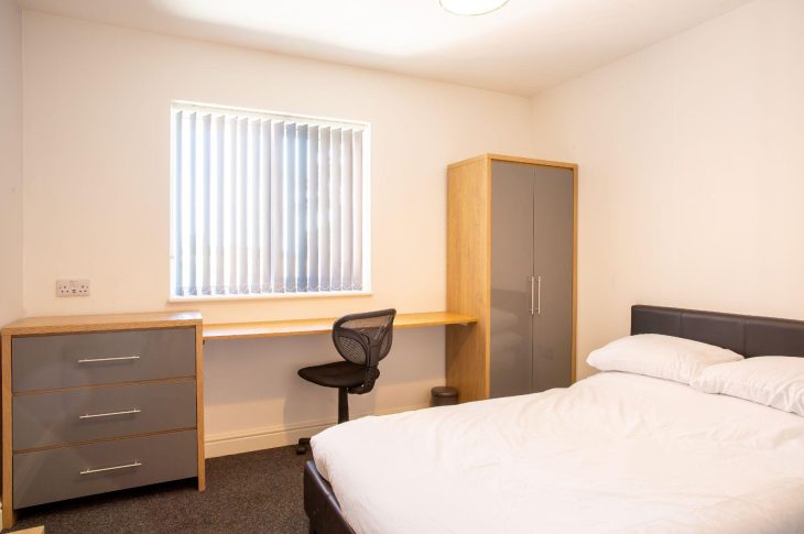 Flat 8, 2  White Ridge Court