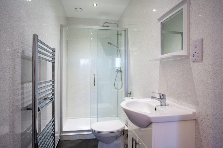 Flat 8, 2  White Ridge Court